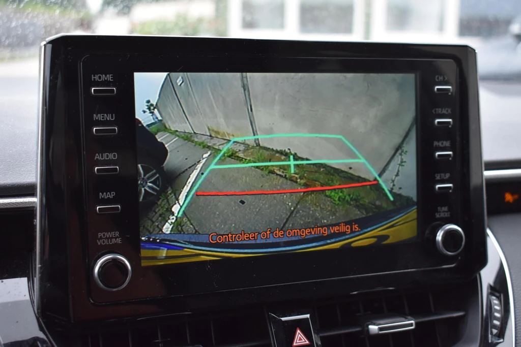Toyota Corolla Touring Sports – foto 15