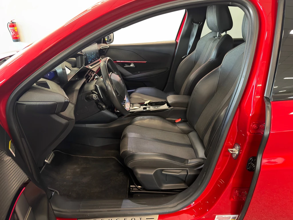 Peugeot 208 – foto 11