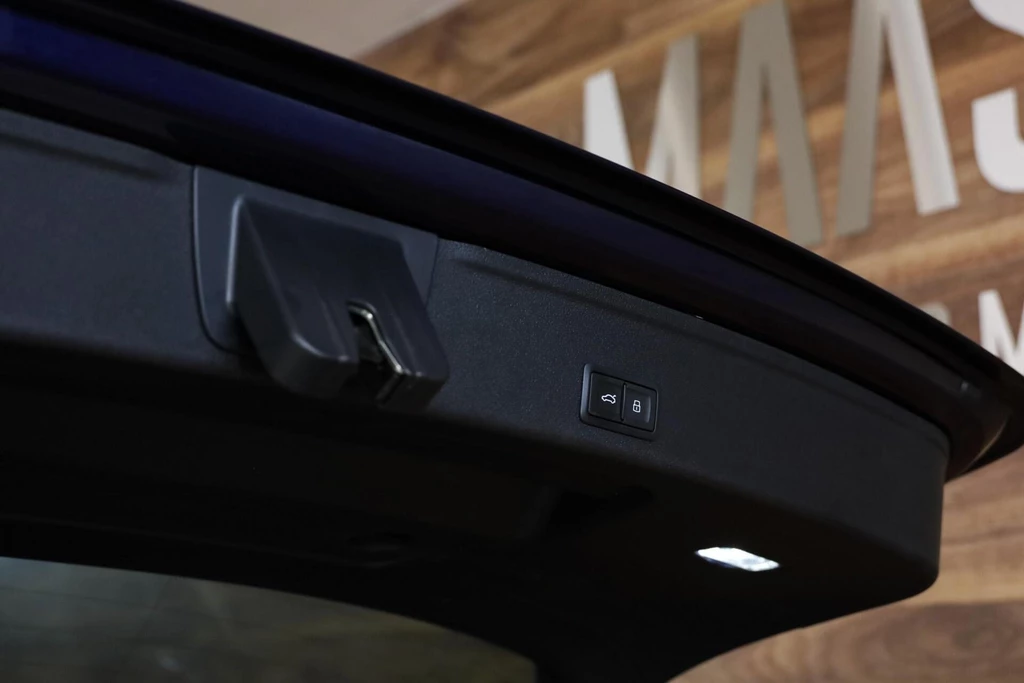 Audi RS4 – foto 37