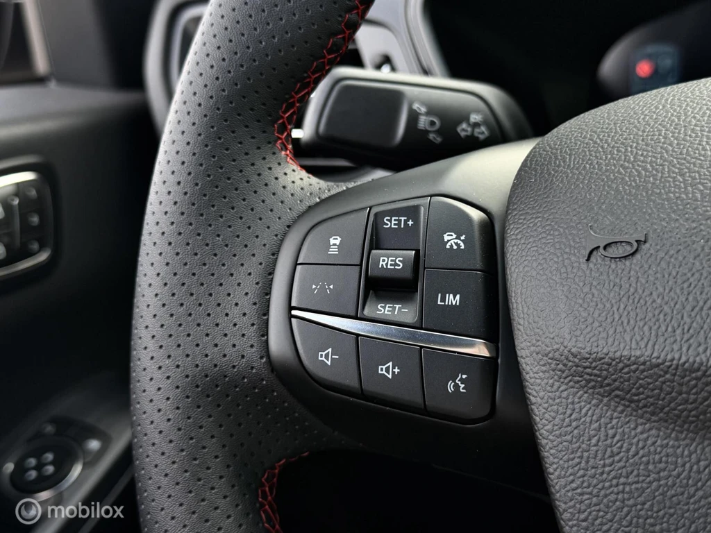 Ford Kuga – foto 24