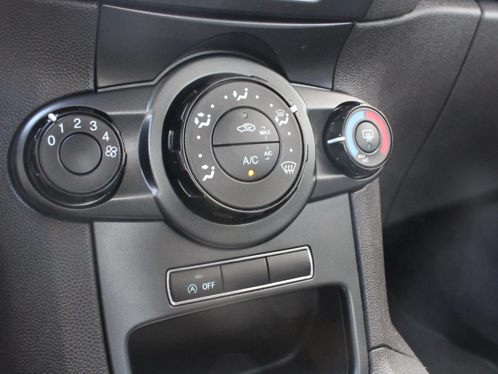 Ford Fiesta – foto 8