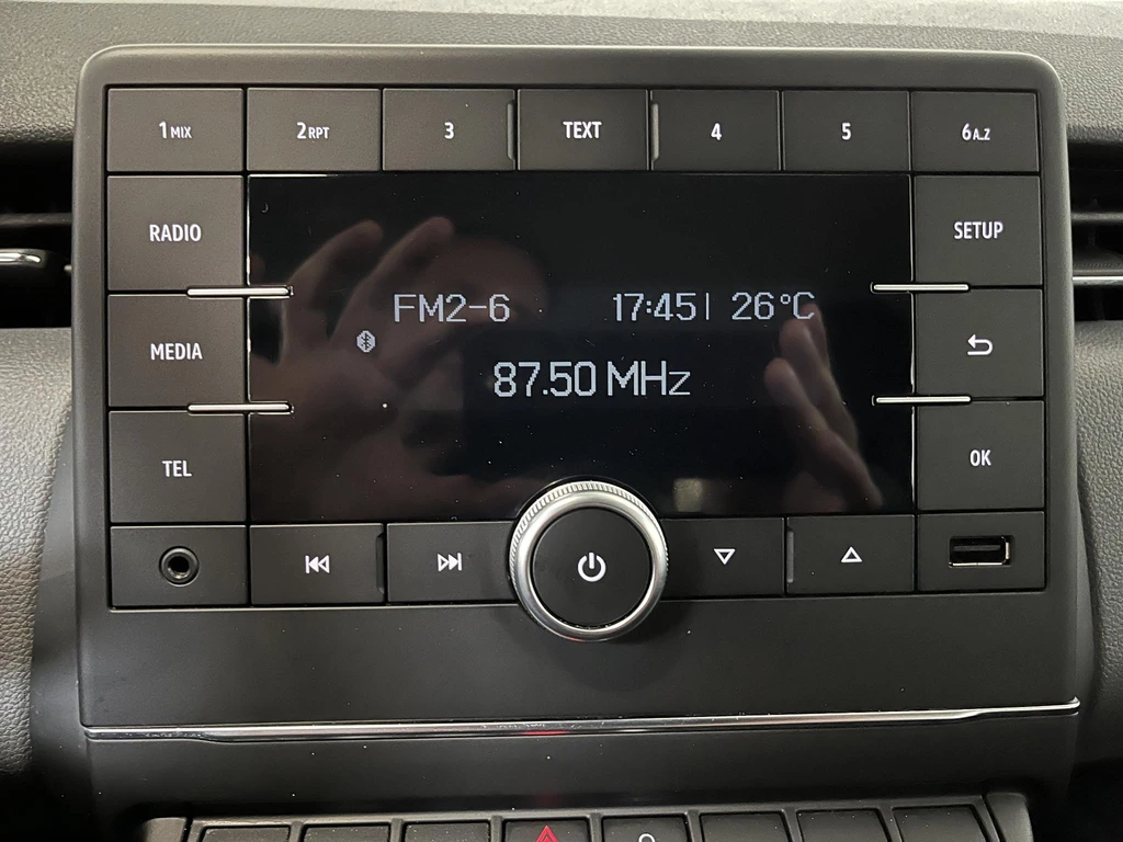 Renault Clio – foto 18