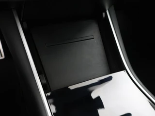 Tesla Model 3 – thumbnail 79