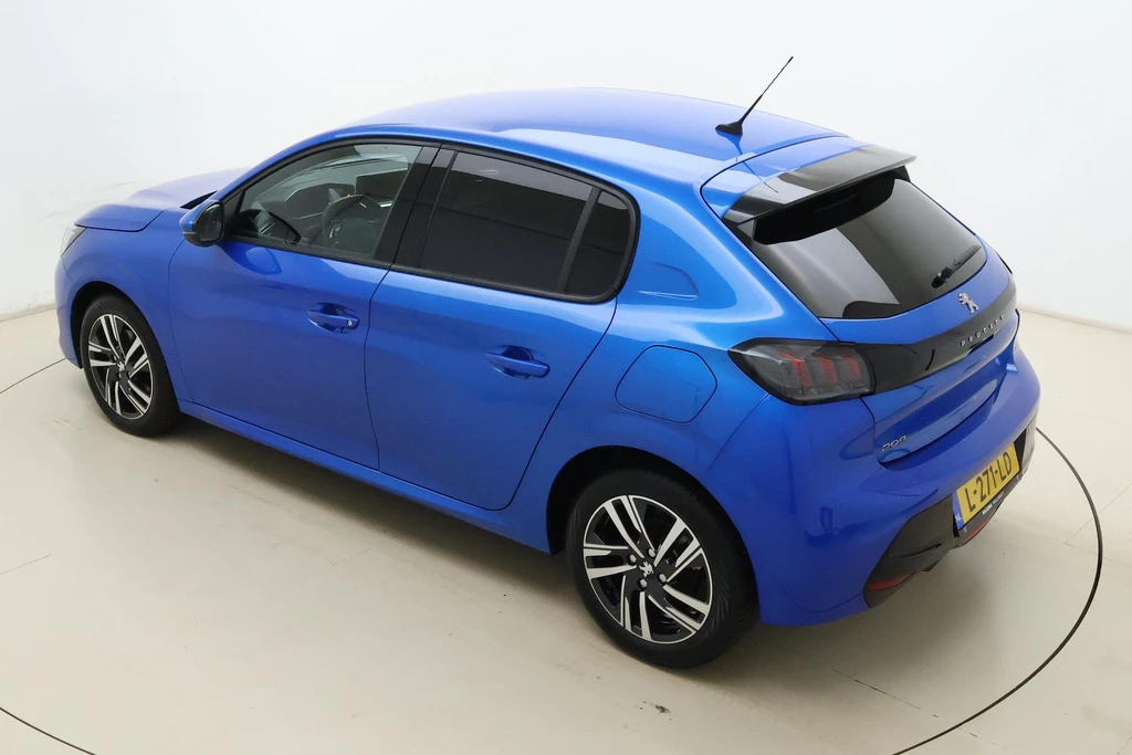 Peugeot 208 – foto 3