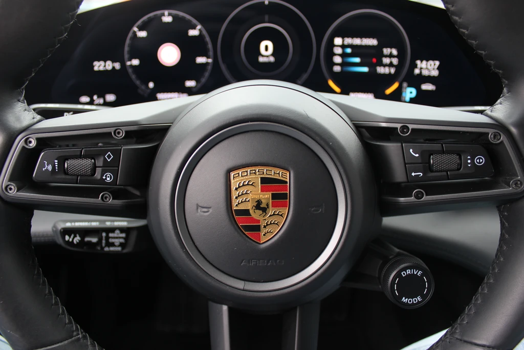 Porsche Taycan – foto 35