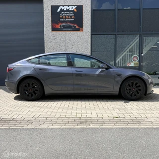 Tesla Model 3 – thumbnail 6