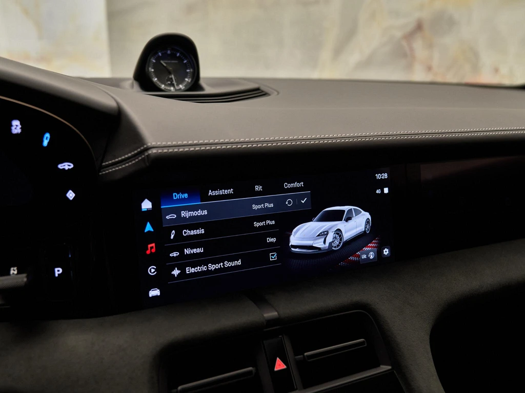 Porsche Taycan – foto 17