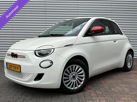 Fiat 500 RED 24 kWh Navi Camera Carplay Led Cruise SOH 100% Eerste Eigenaar Dealer Onderhouden Nieuwstaat 2023 incl 12 maanden garantie