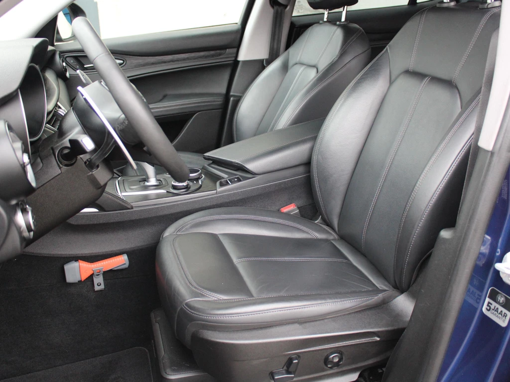 Alfa Romeo Stelvio – foto 10