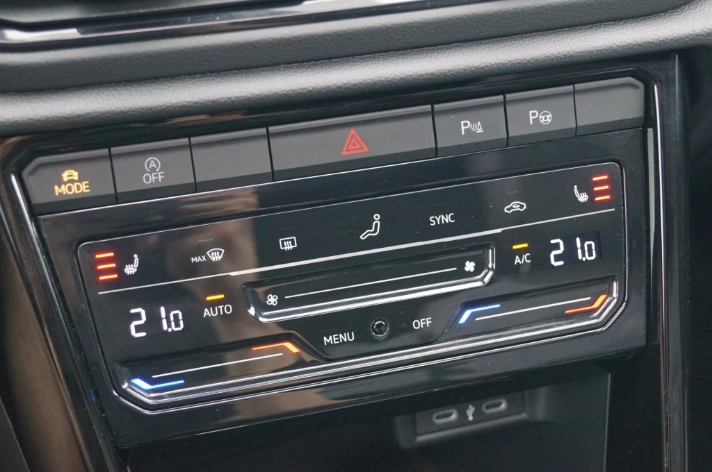 Volkswagen T-Roc – foto 25