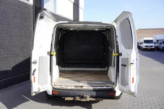 Ford Transit Custom – thumbnail 9