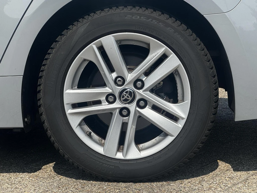 Toyota Corolla Touring Sports – foto 15