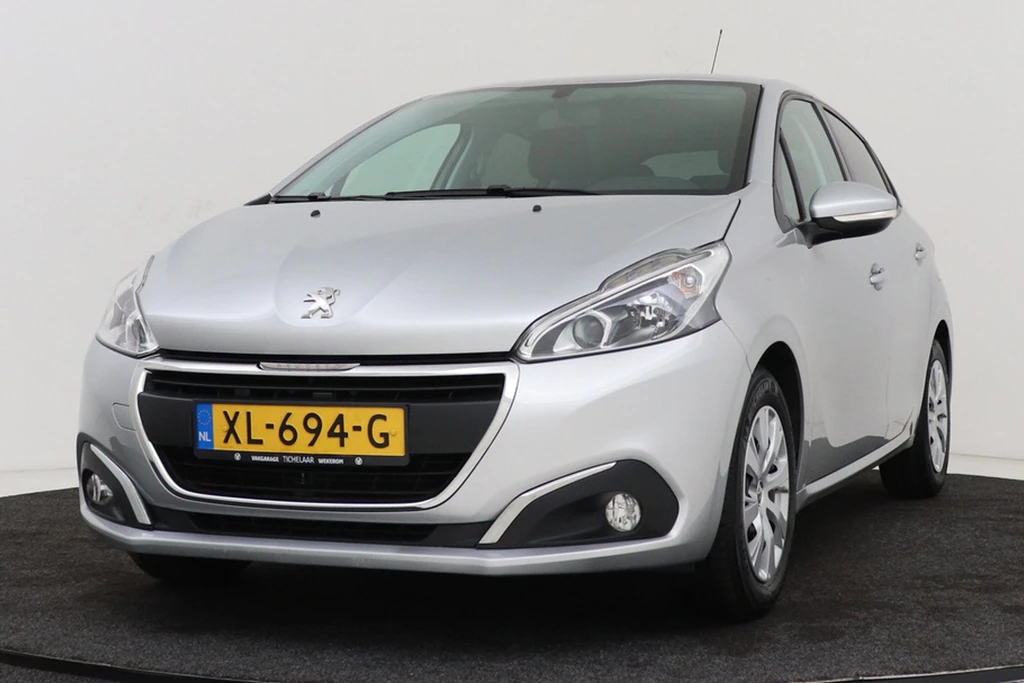 Peugeot 208 – foto 3