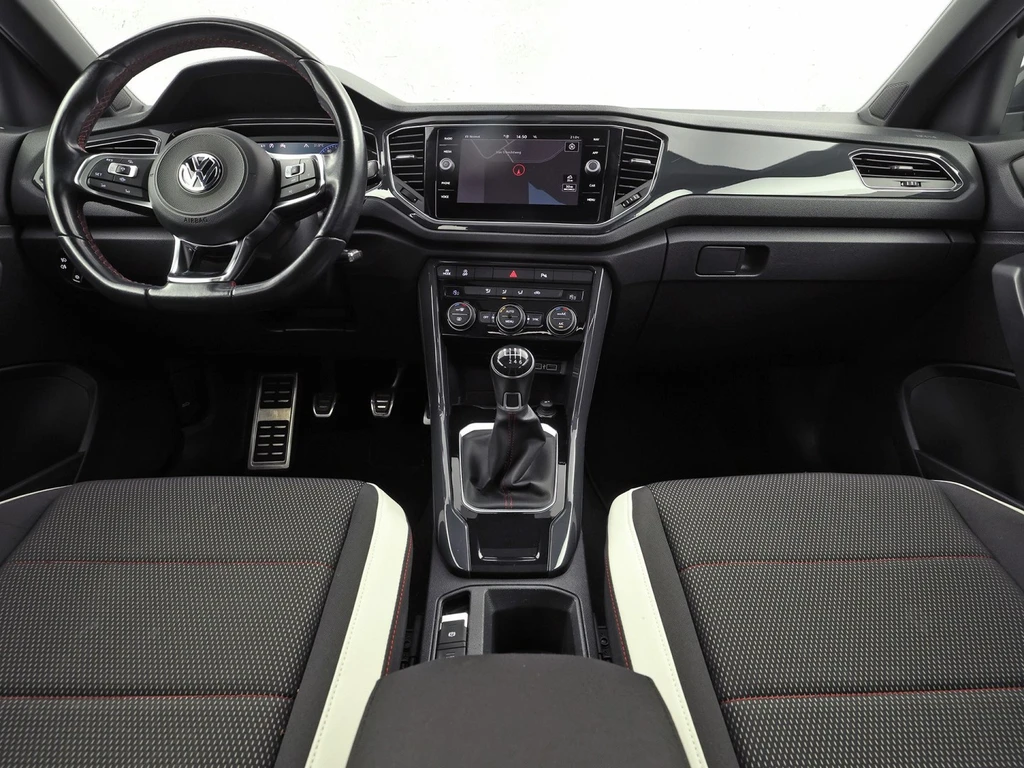 Volkswagen T-Roc – foto 7