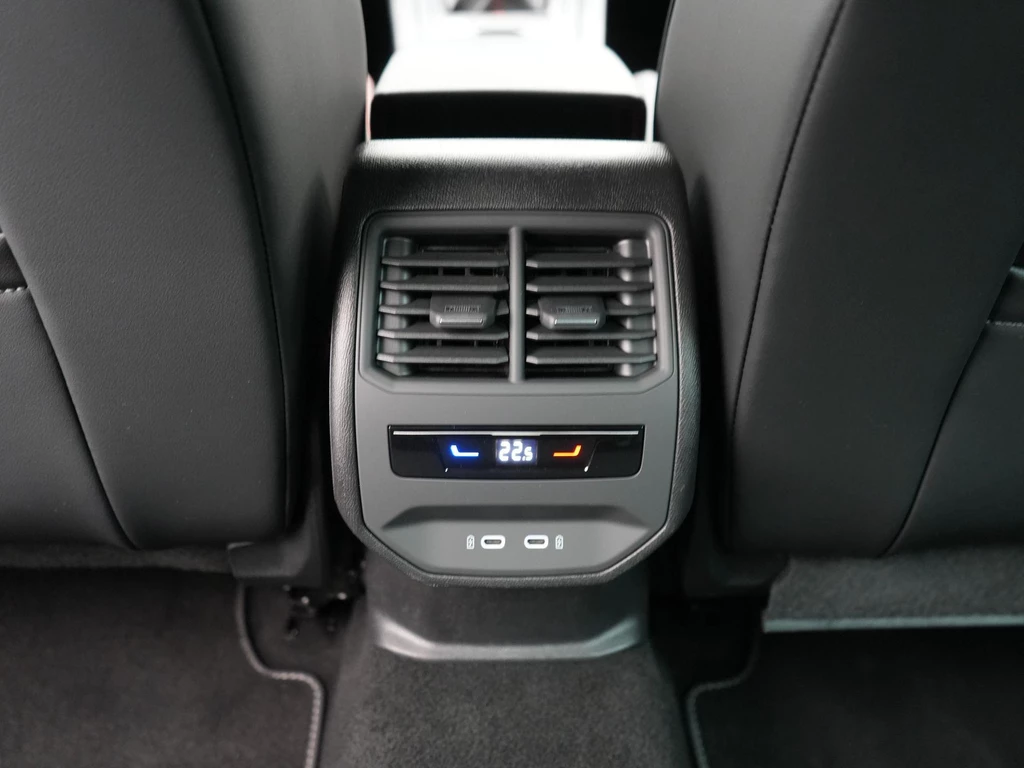 SEAT Leon – foto 39