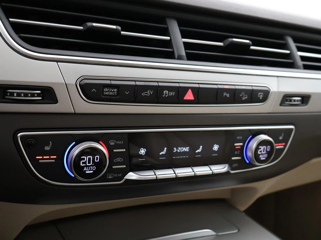 Audi Q7 – foto 25