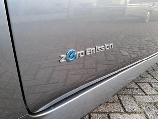 Nissan Leaf – thumbnail 11