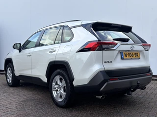 Toyota RAV4 – thumbnail 4