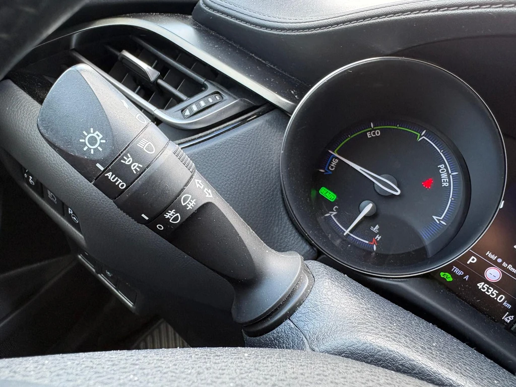 Toyota C-HR – foto 17