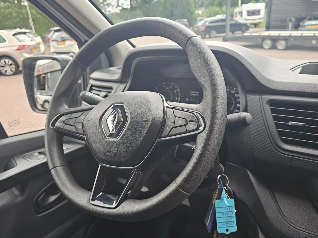 Renault Trafic – foto 24
