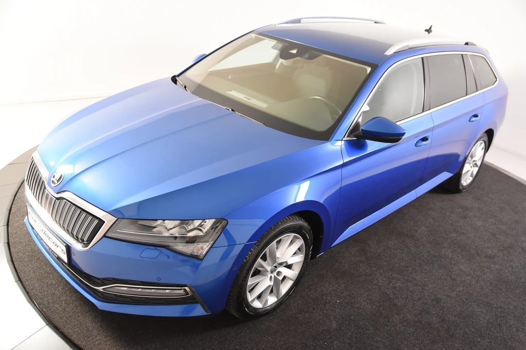 Škoda Superb – foto 2