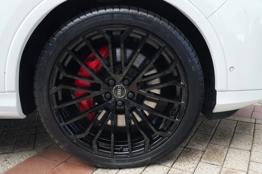 Audi Q7 – foto 8