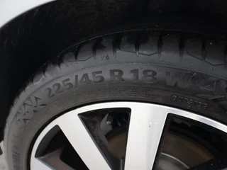 Volkswagen Touran – thumbnail 47
