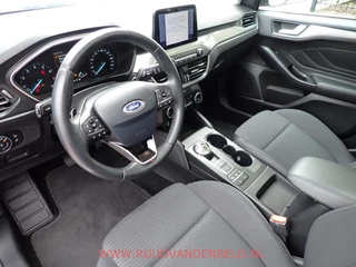 Ford Focus – thumbnail 12