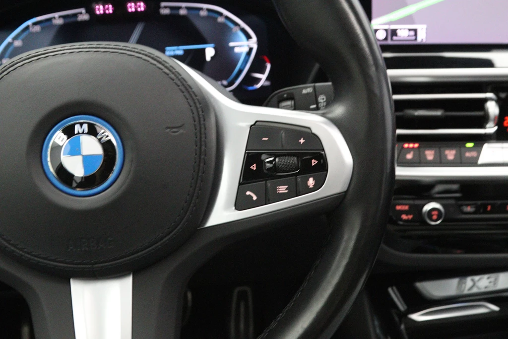 BMW iX3 – foto 17