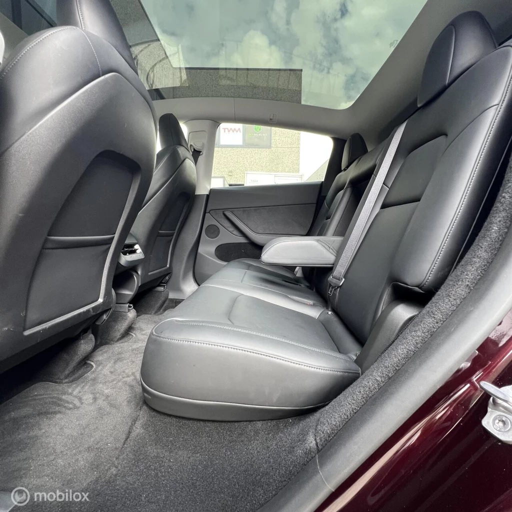 Tesla Model Y – foto 14