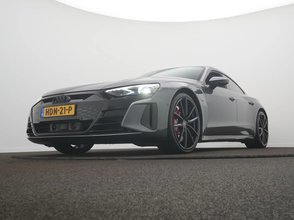 Audi e-tron GT – foto 2