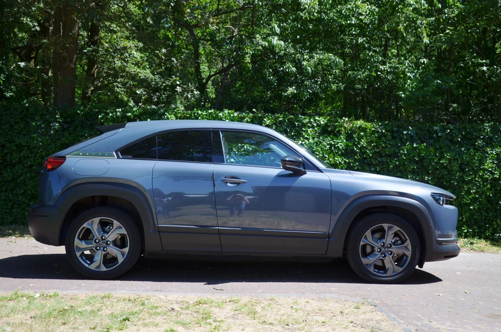 Mazda MX-30 – foto 15