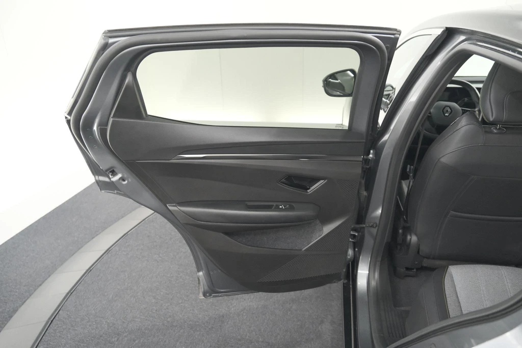 Renault Megane E-Tech – foto 66