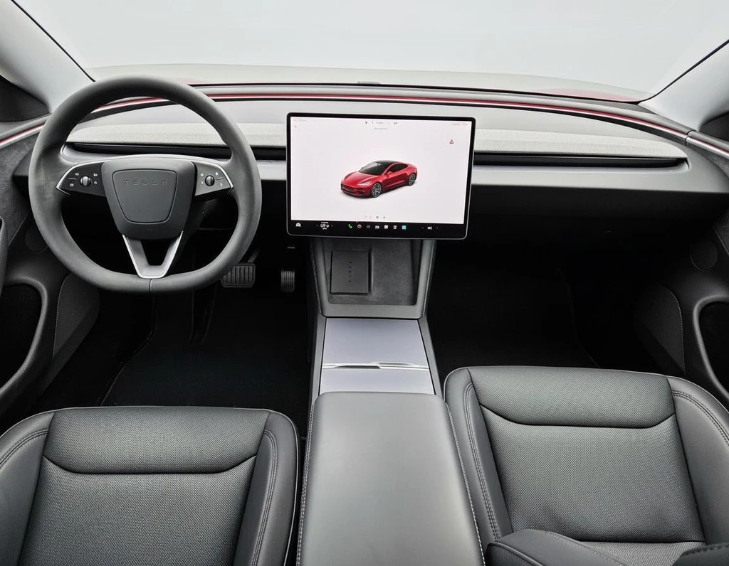 Tesla Model 3 – foto 11