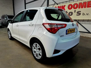 Toyota Yaris – thumbnail 4