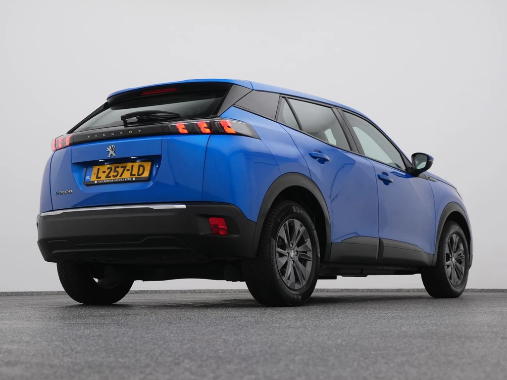 Peugeot e-2008 – foto 13