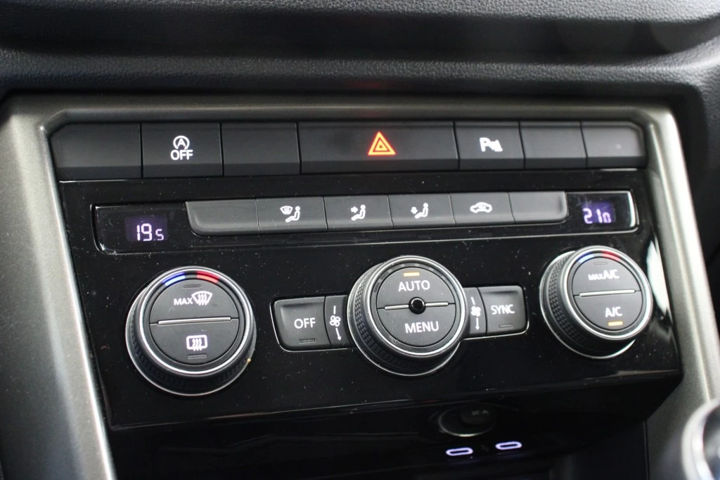 Volkswagen T-Roc – foto 24