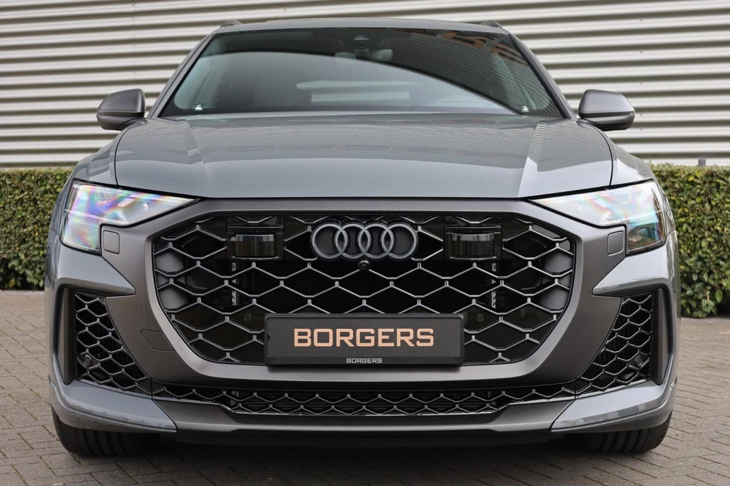 Audi RSQ8 – foto 11