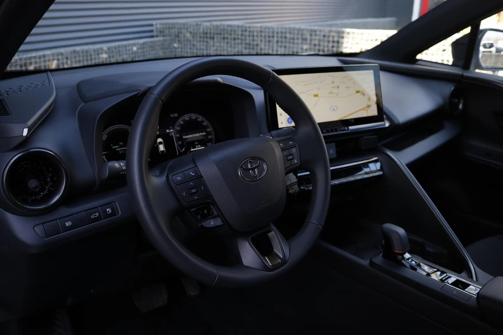 Toyota C-HR – foto 11