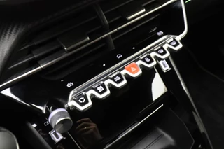 Peugeot 208 – thumbnail 24