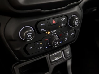 Jeep Renegade – thumbnail 11