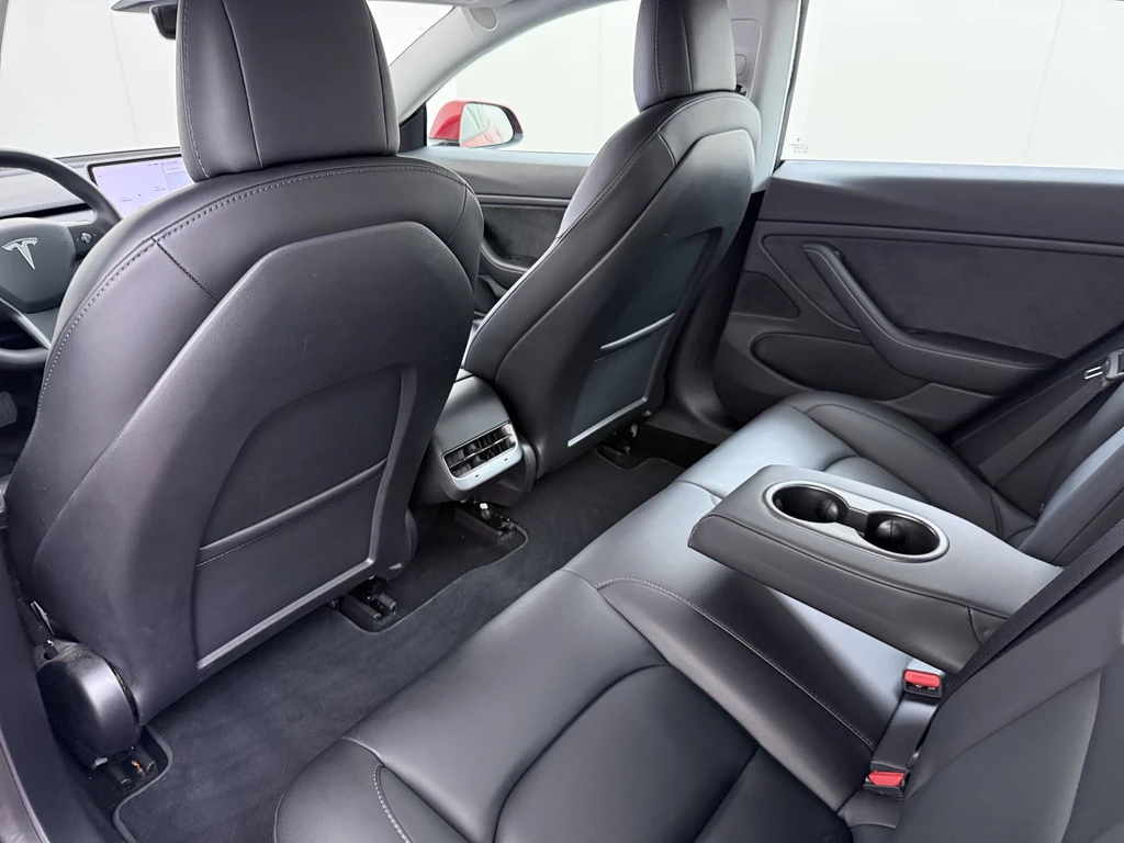 Tesla Model 3 – foto 16