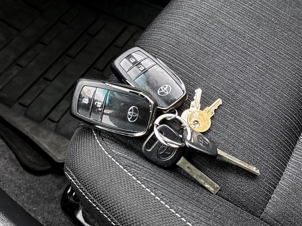 Toyota Hilux – foto 28