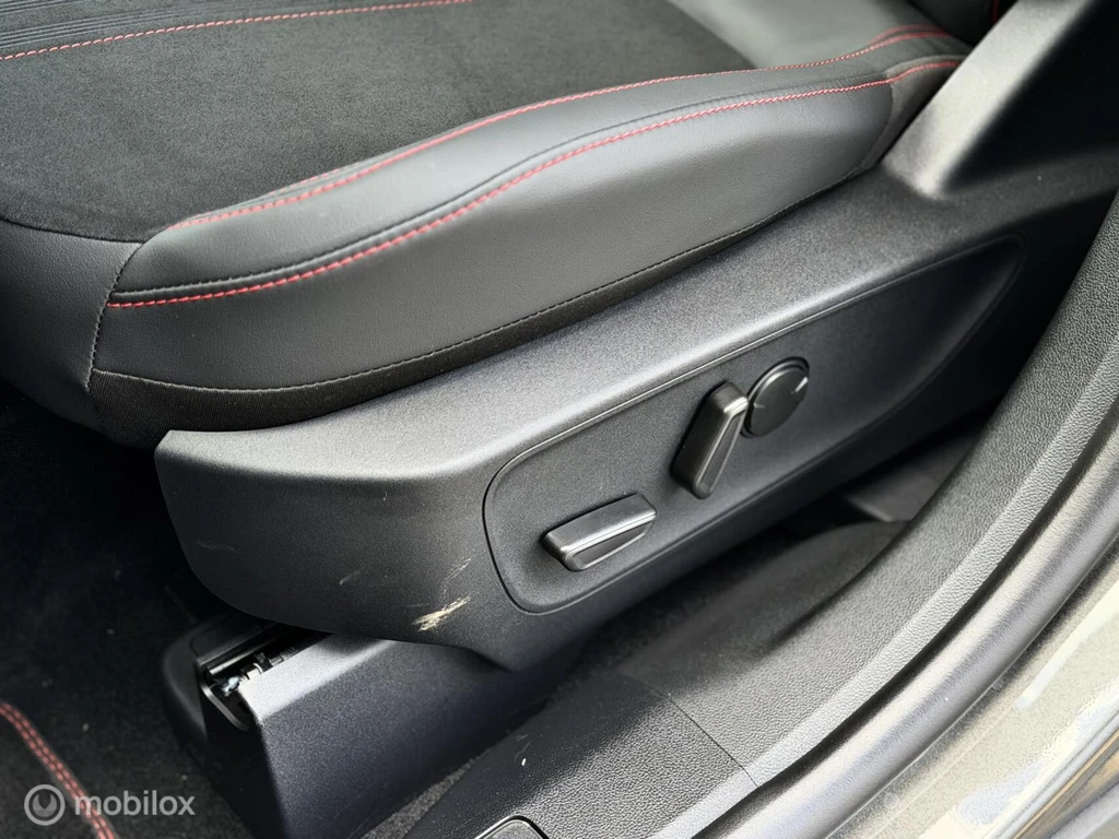 Ford Kuga – foto 16
