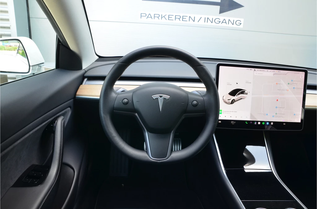 Tesla Model 3 – foto 14