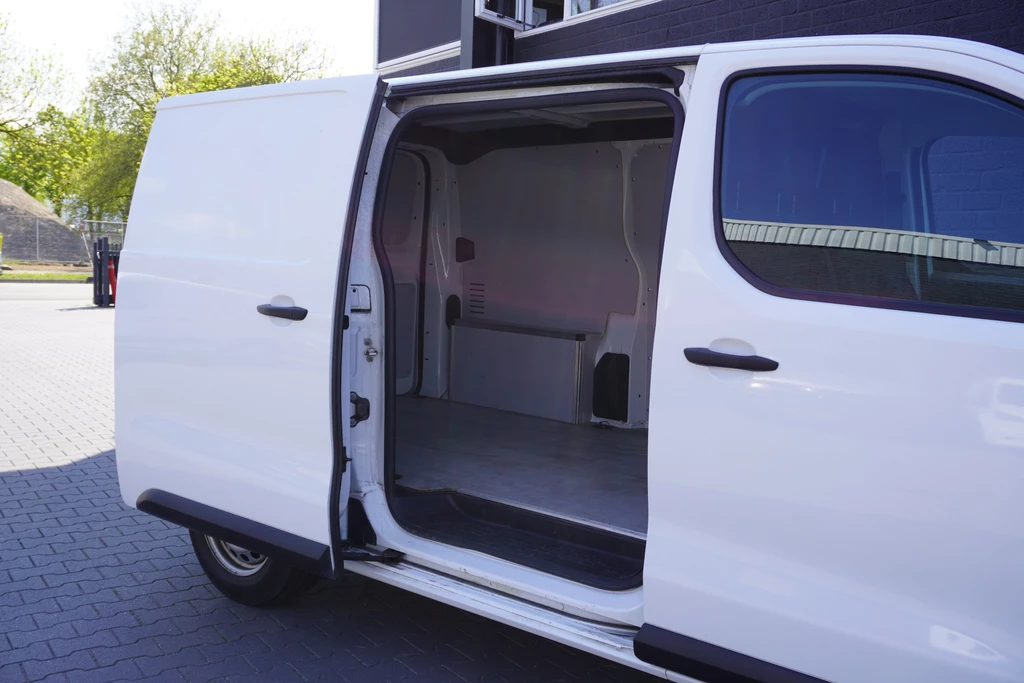 Opel Vivaro – foto 9