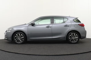 Lexus CT – thumbnail 2