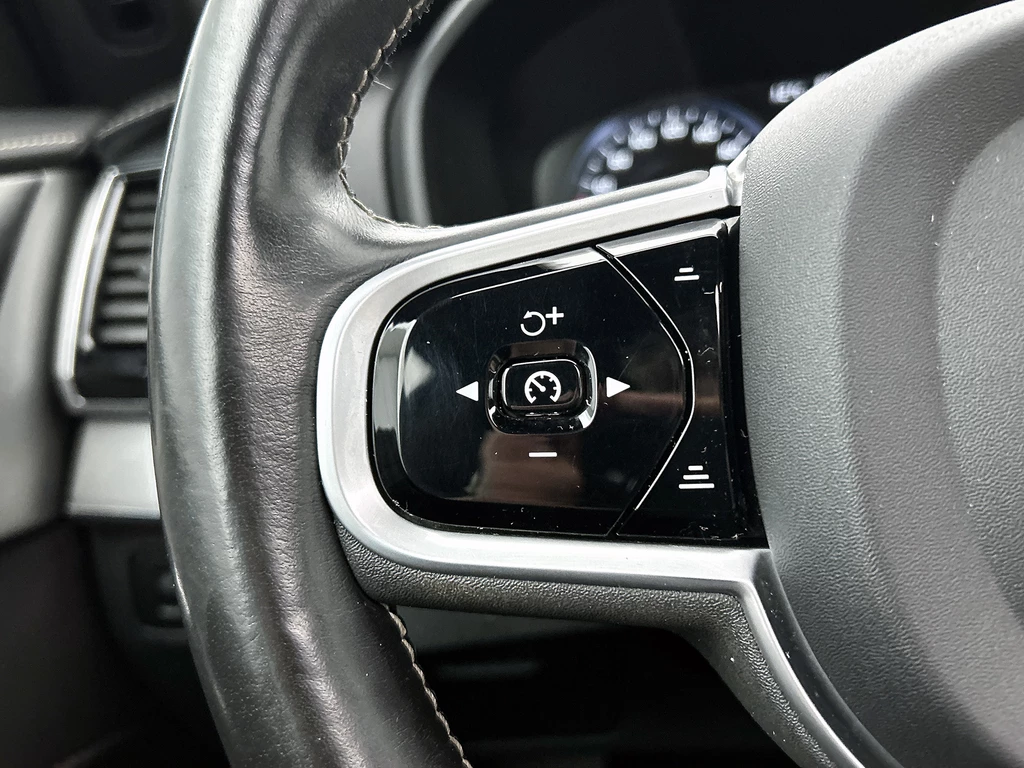 Volvo XC90 – foto 9