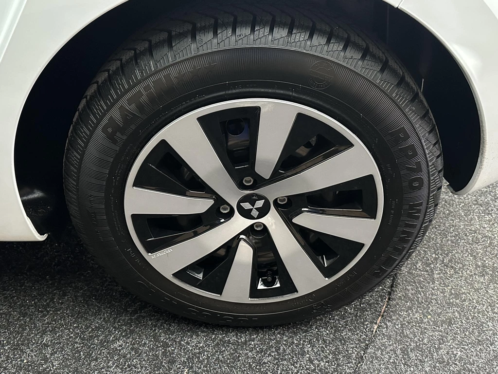 Mitsubishi Colt – foto 15