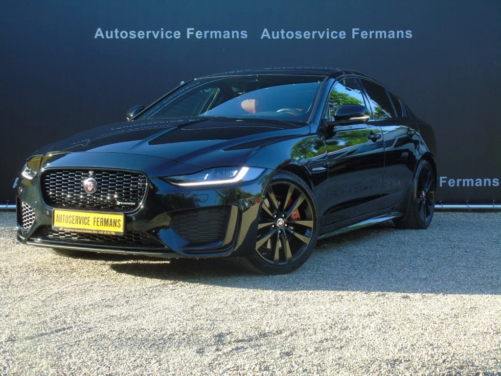 Jaguar XE – foto 4